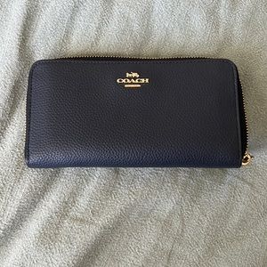 Coach Accordion Zip Wallet